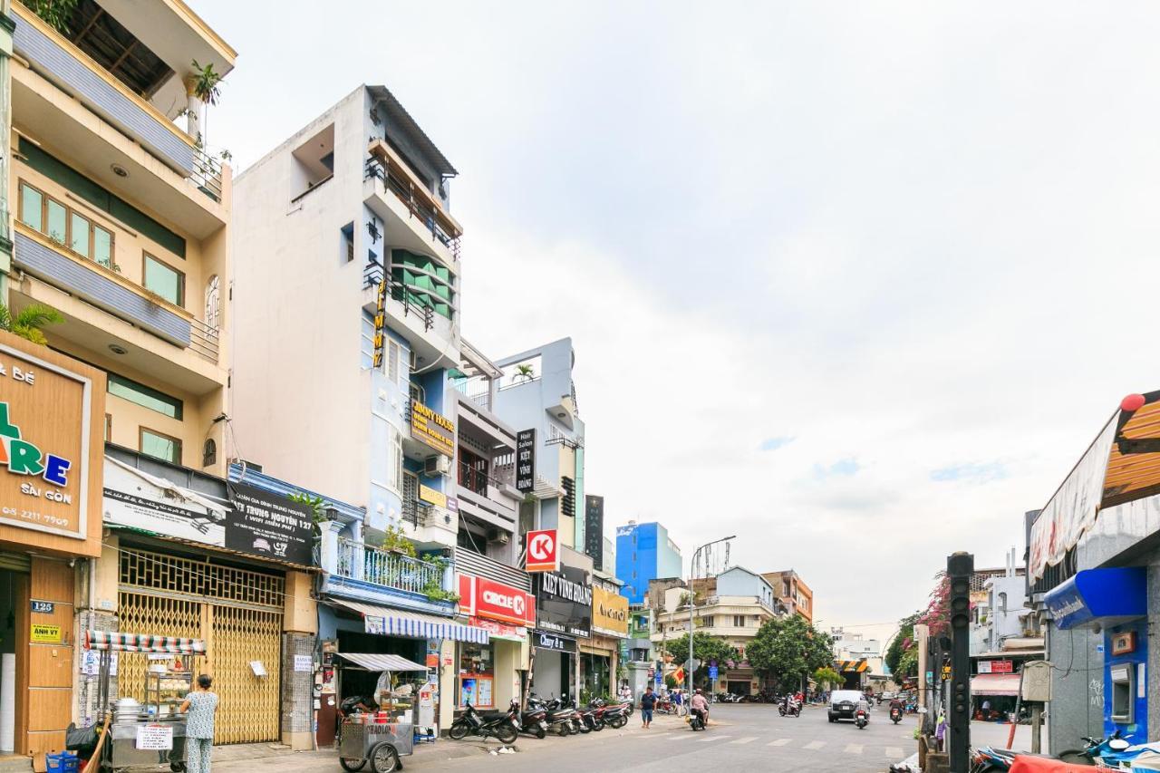 Spot On 676 Jimmy House Hostel Bandar Ho Chi Minh Luaran gambar